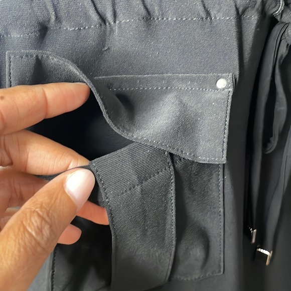 WHITE HOUSE BLACK MARKET Utility Dress | Black | Size 4 - Picture 4 of 13